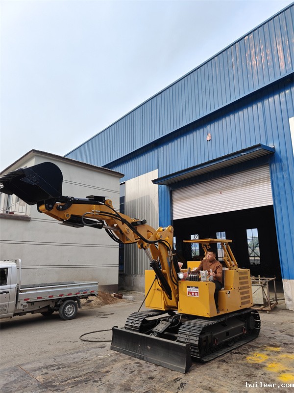 液压挖掘机厂家