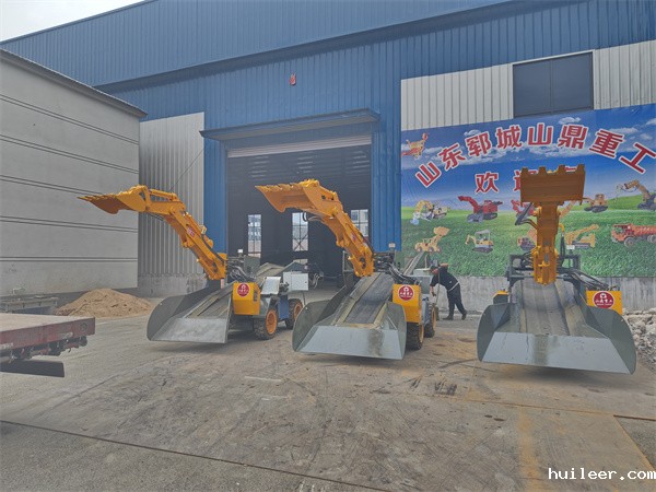 轮式皮带式挖掘式装载机